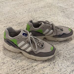 Adidas Men's Beige and Green Sneakers